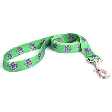 Raining Cats and Dogs | Knotted Shamrock Leash