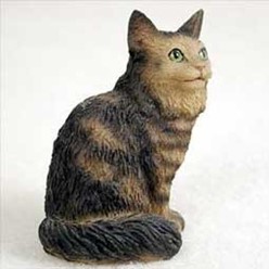 Maine Coon Cat Tiny One Figurine