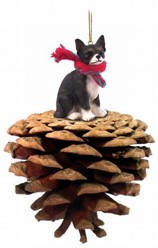 Pine Cone Chihuahua Dog Christmas Ornament