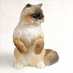 Ragdoll Cat Figurine, the perfect gift for cat lovers