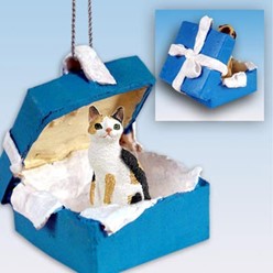 Japanese Bobtail Cat Gift Box Holiday Ornament